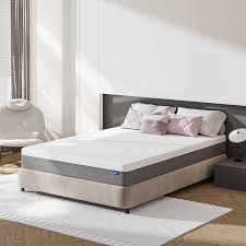 Bí quyết giữ đệm luôn thơm mát ngay cả khi phòng ngủ thiếu nắng Đệm